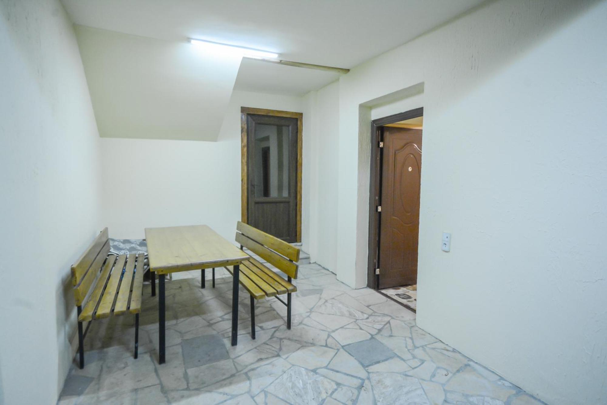 Hotel Eleven - 11 à Yeghegnadzor Extérieur photo